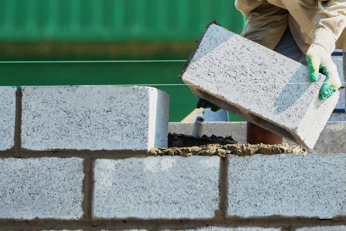 Améliorer la qualité du béton pour optimiser les constructions